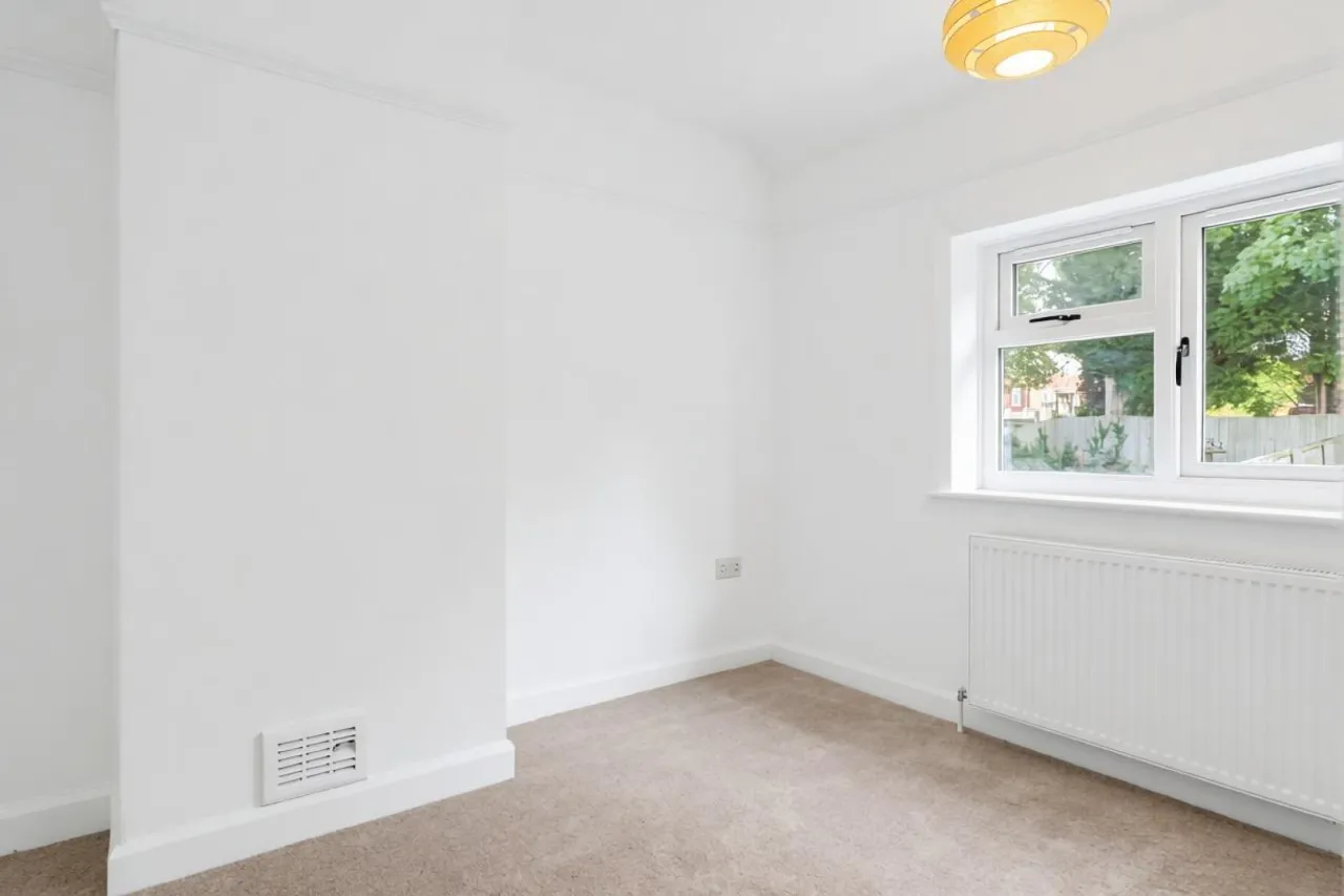 Fern Crescent, Congleton, photo 9