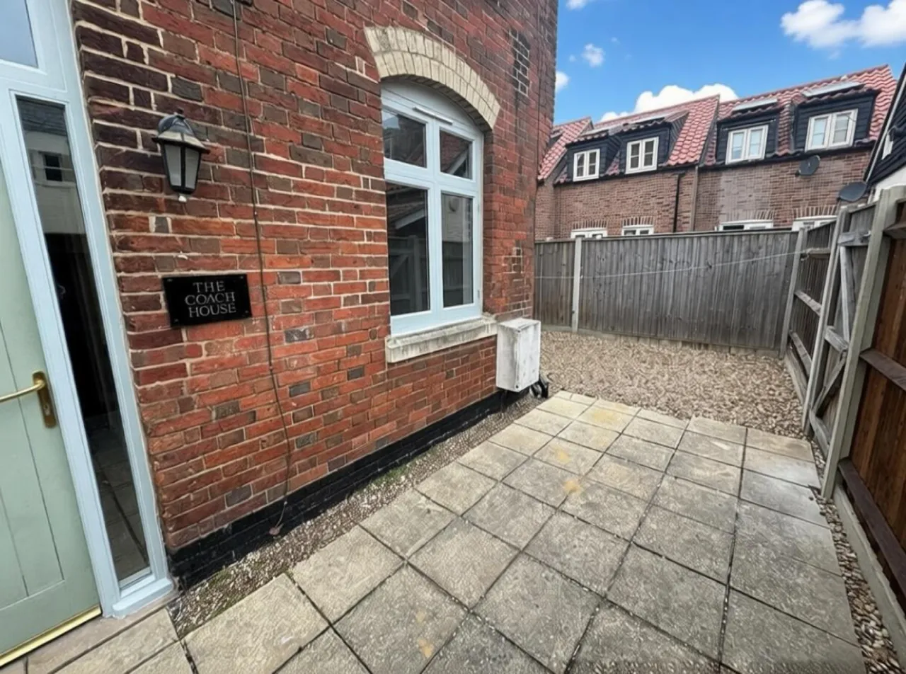 Baker Street, Gorleston, photo 12