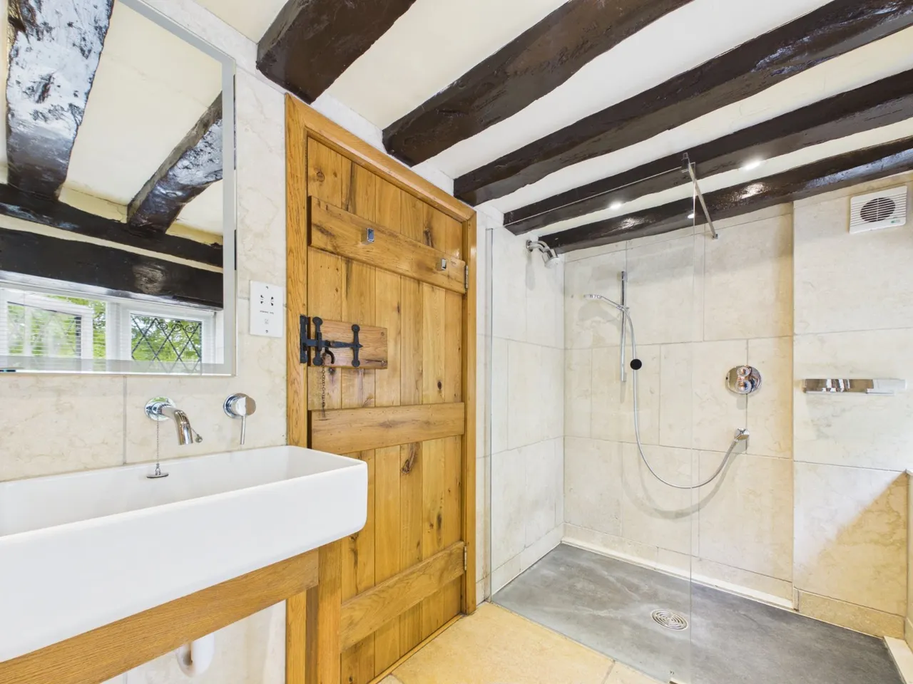 Stanwell Village, Surrey, photo 27