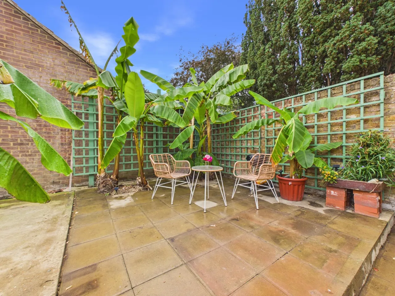 Stanwell Village, Surrey, photo 9