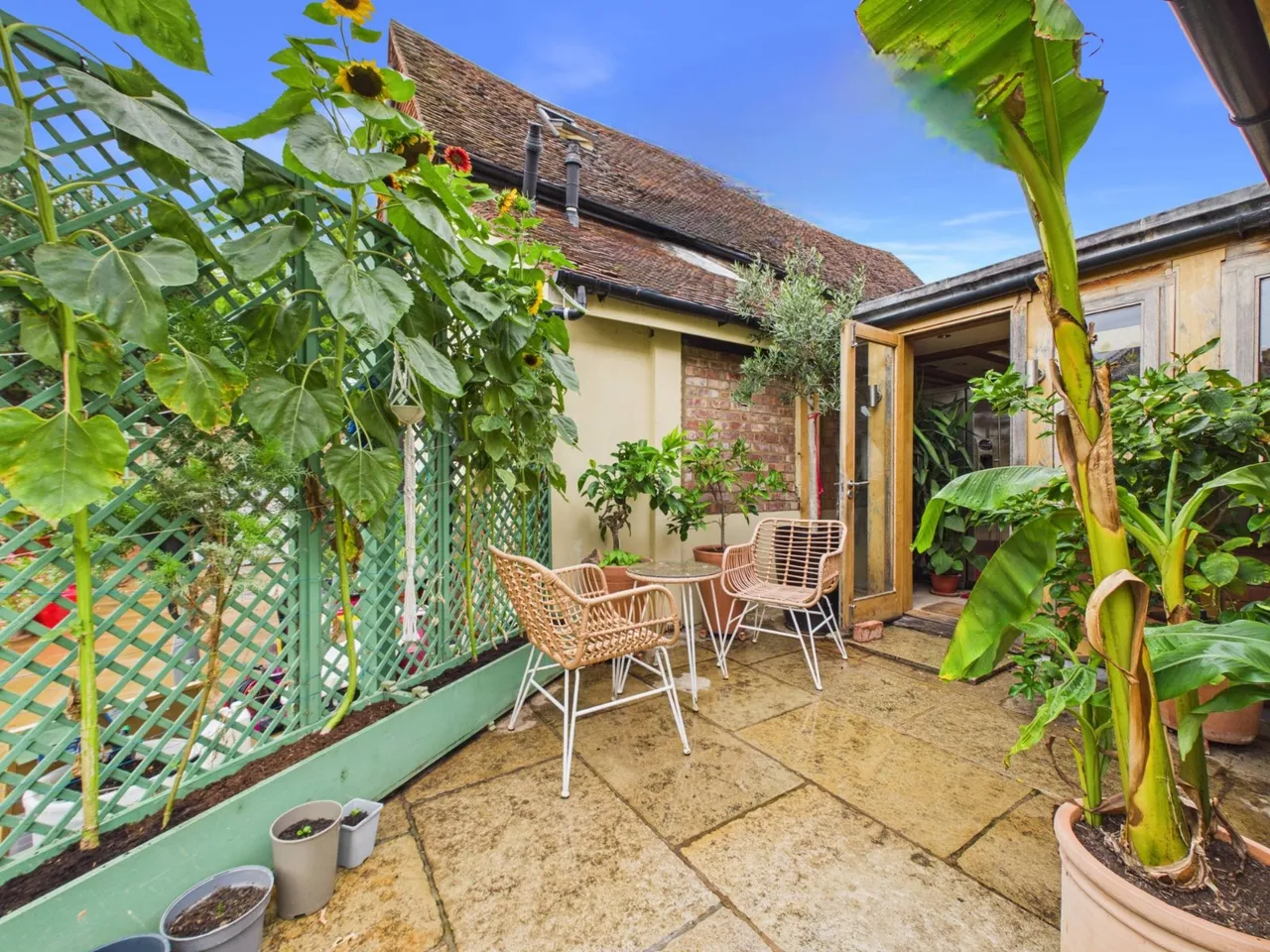 Stanwell Village, Surrey, photo 32
