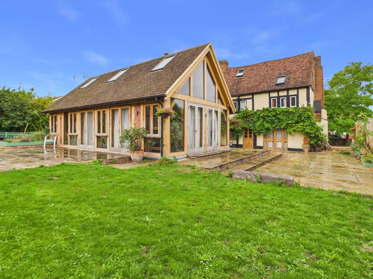 Stanwell Village, Surrey, photo 33