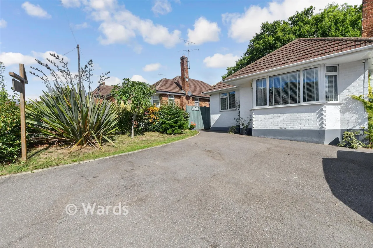 Grange Crescent, St Michaels, TN30, photo 14