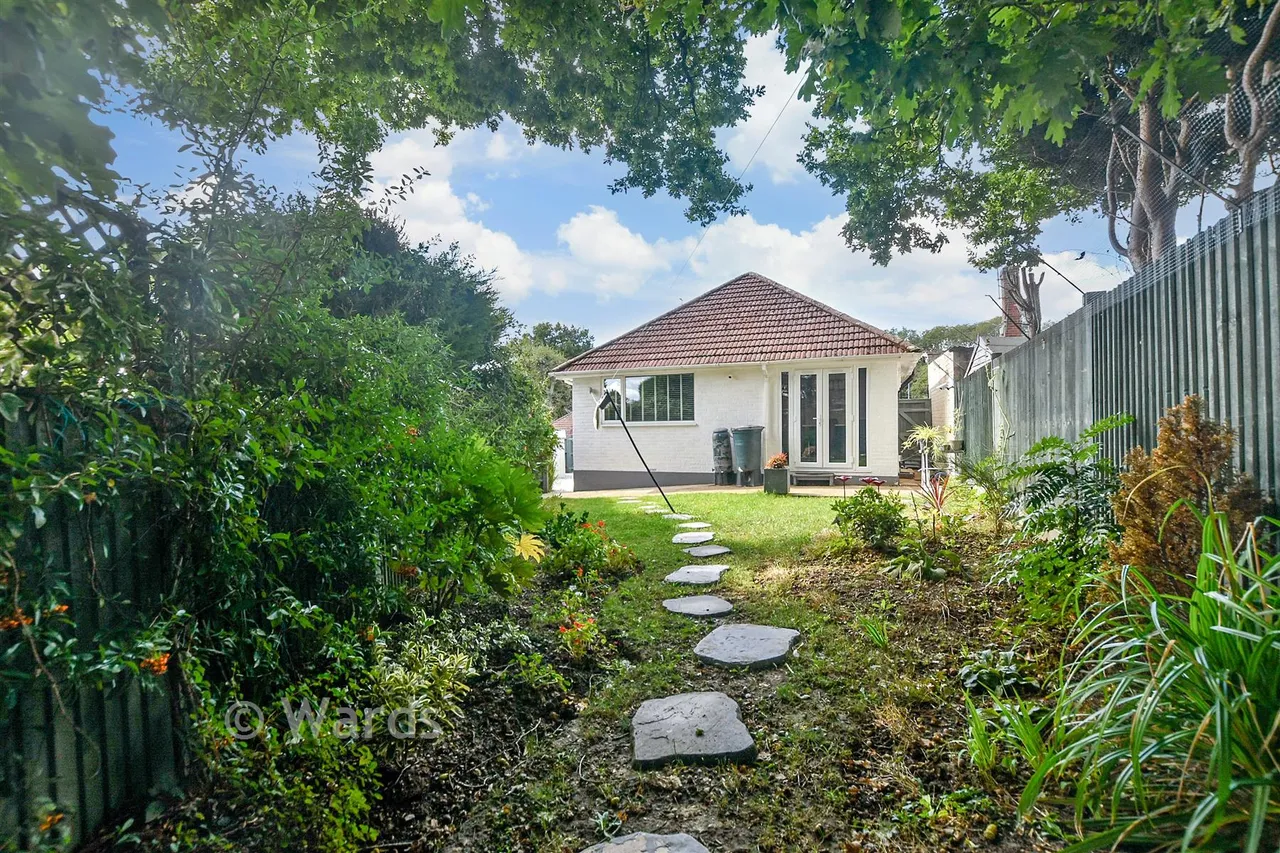 Grange Crescent, St Michaels, TN30, photo 2