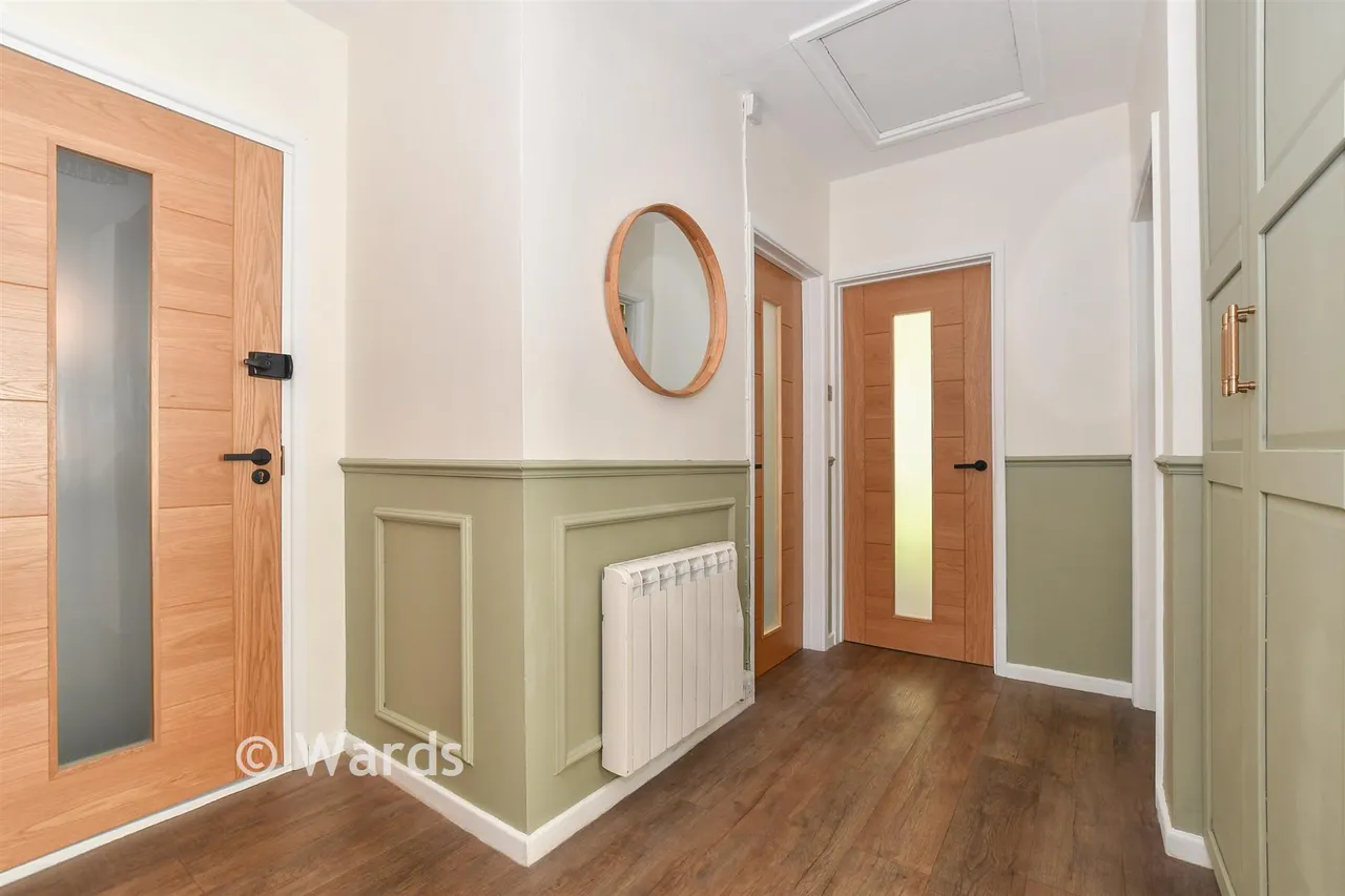 Grange Crescent, St Michaels, TN30, photo 11