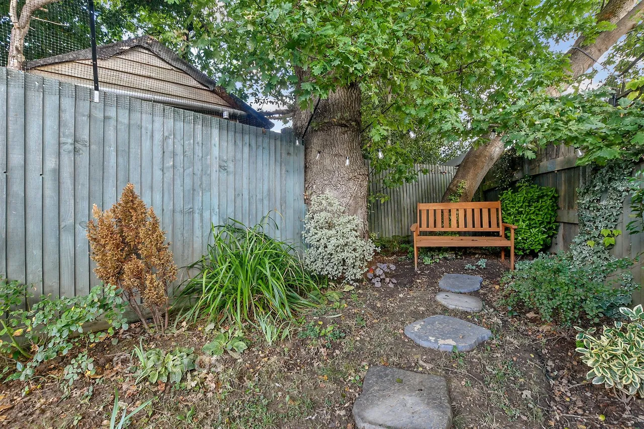 Grange Crescent, St Michaels, TN30, photo 12