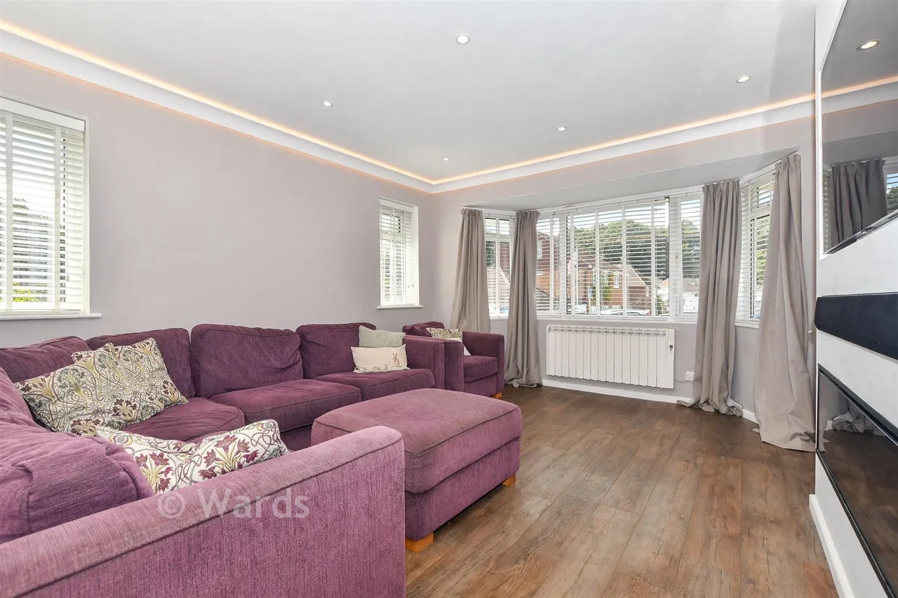 Grange Crescent, St Michaels, TN30, photo 4
