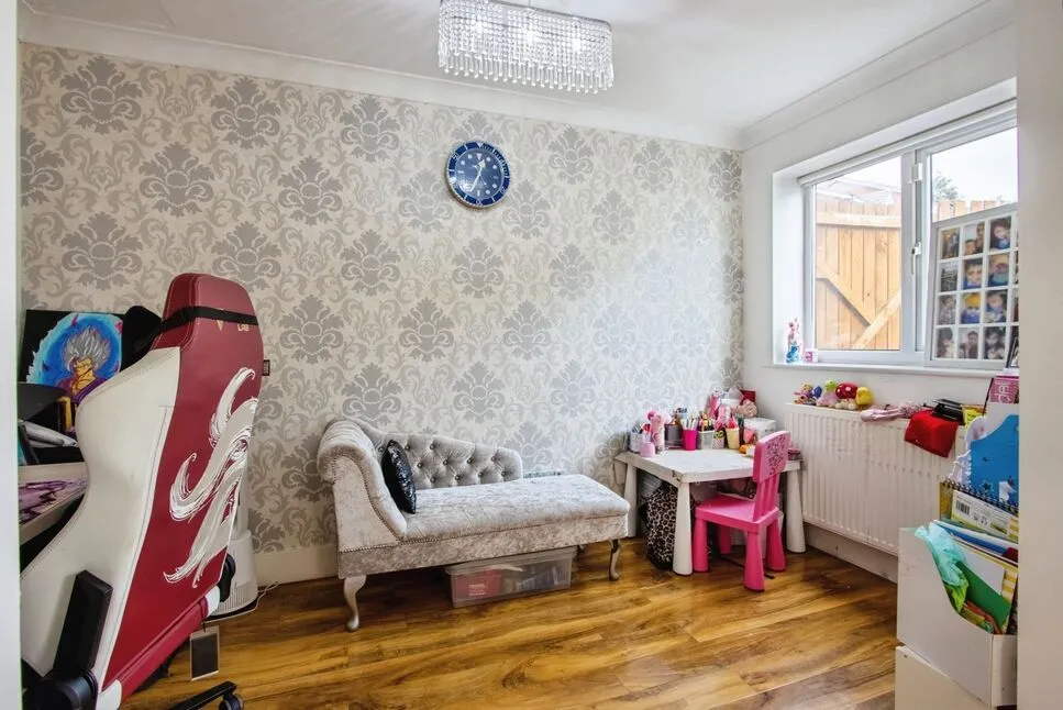 Bishop Way, Tingley, West Yorkshire, WF3, photo 12