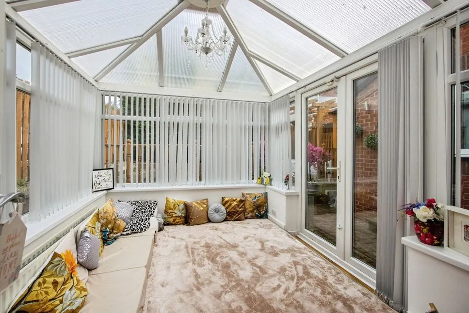 Bishop Way, Tingley, West Yorkshire, WF3, photo 5