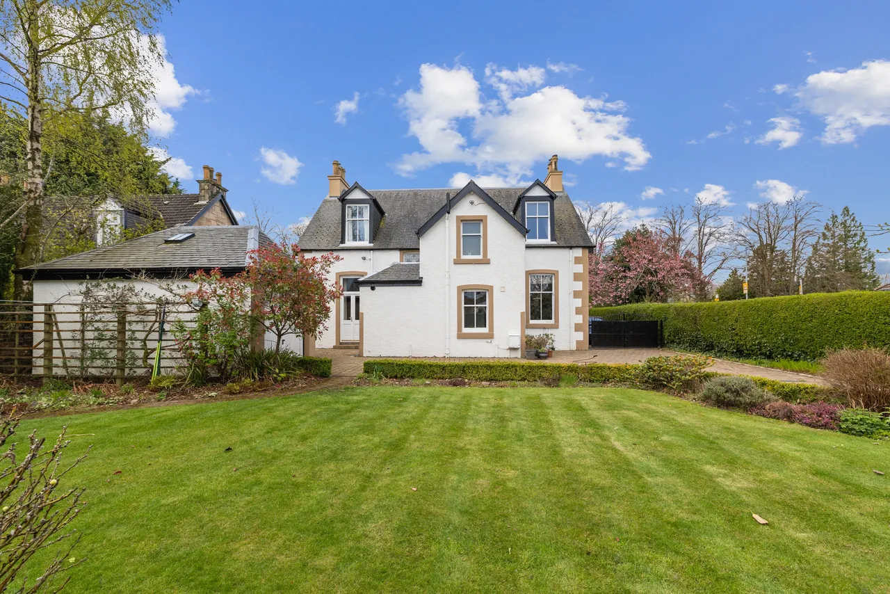 Kirkintilloch Road, Lenzie, G66, photo 42