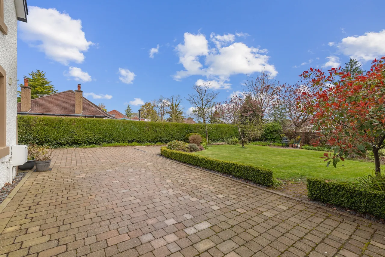 Kirkintilloch Road, Lenzie, G66, photo 47