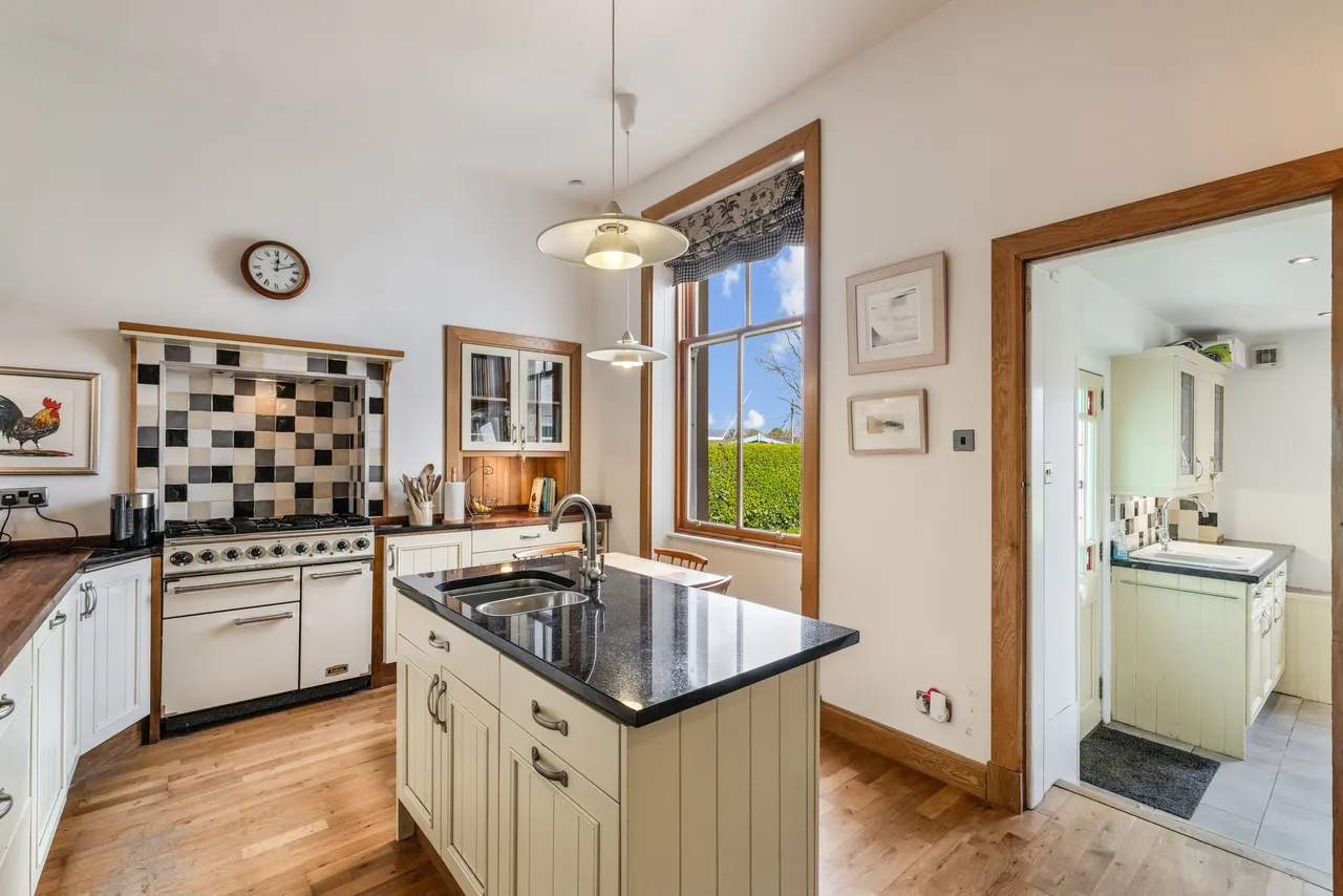 Kirkintilloch Road, Lenzie, G66, photo 16