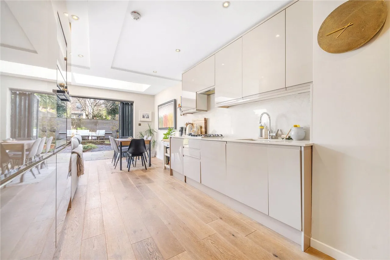 Lordship Lane, London, SE22, photo 6