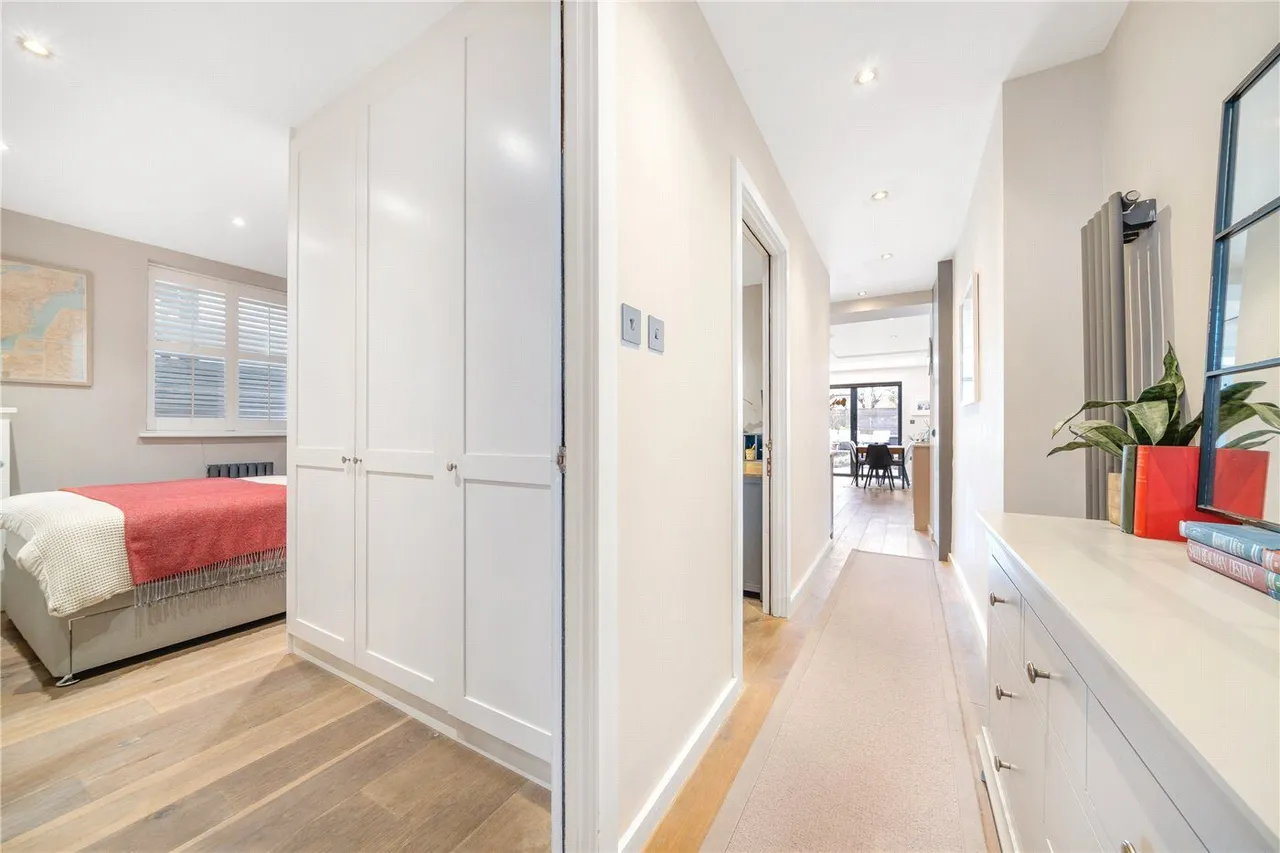 Lordship Lane, London, SE22, photo 13