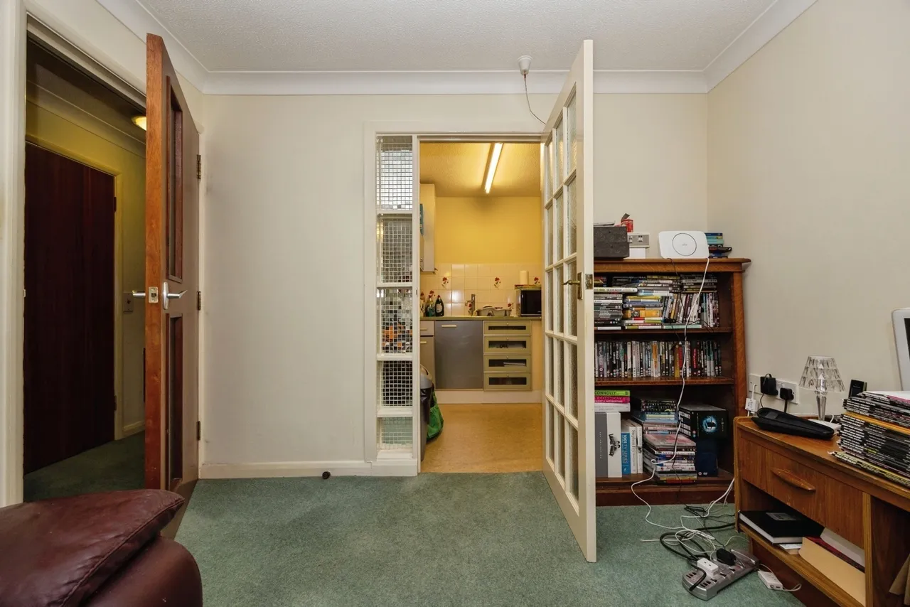 Summers Road, Godalming, GU7, photo 15