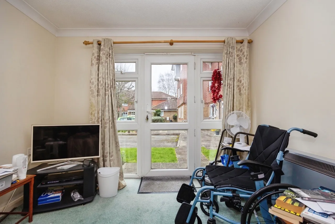 Summers Road, Godalming, GU7, photo 14