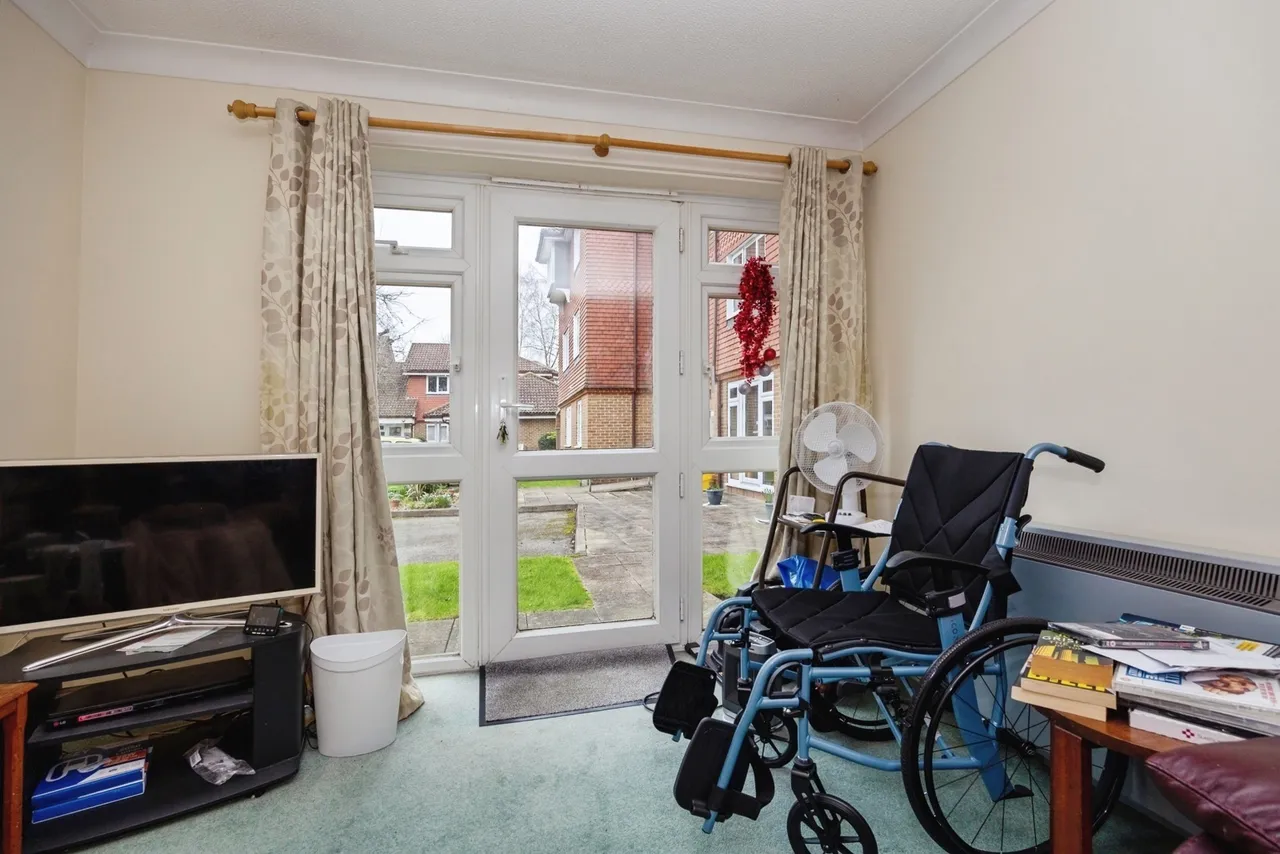 Summers Road, Godalming, GU7, photo 5