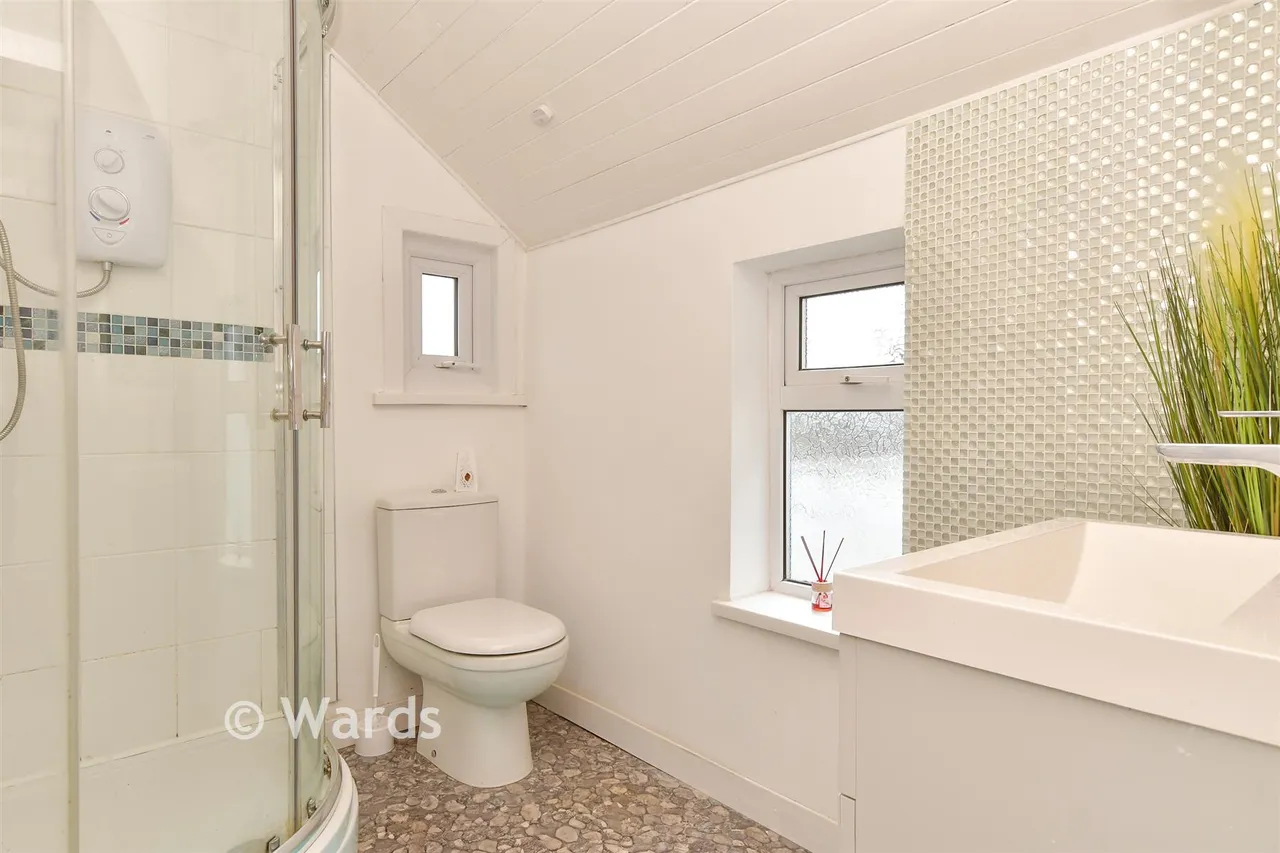 Gordon Road, Strood, ME2, photo 5