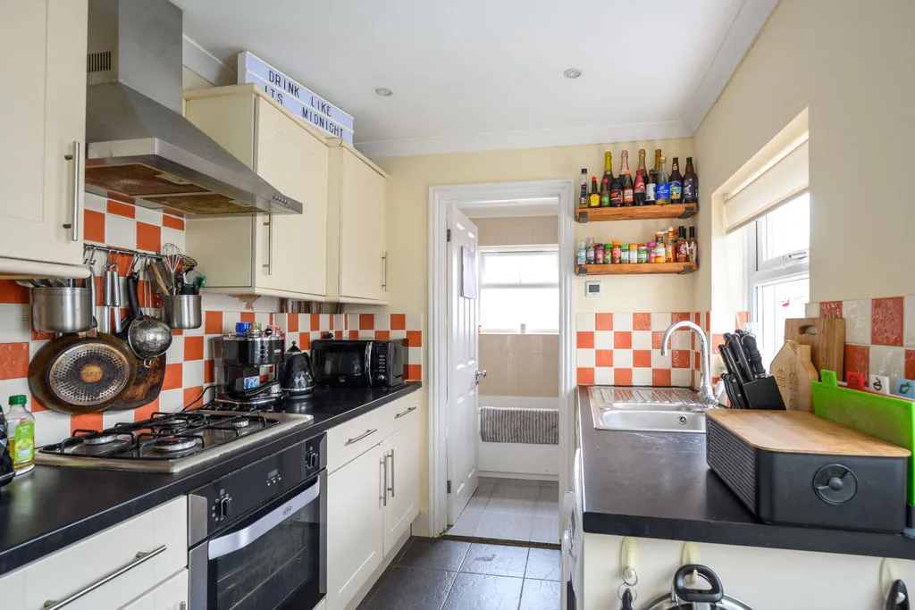 Cambridge Road, Walton-On-Thames KT12 2DR, photo 3