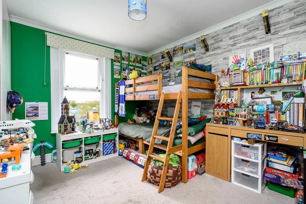 Cambridge Road, Walton-On-Thames KT12 2DR, photo 7