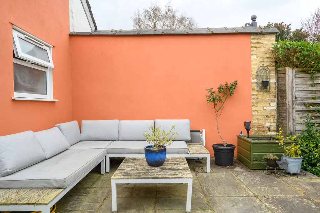 Cambridge Road, Walton-On-Thames KT12 2DR, photo 10