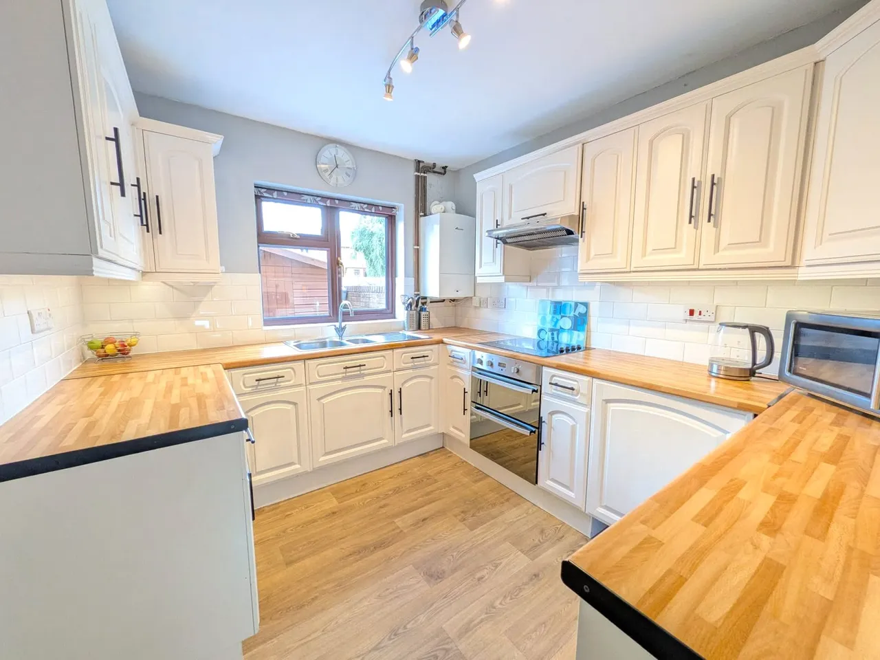 Lon Glanyrafon, Newtown, Powys, SY16 1QU, photo 6