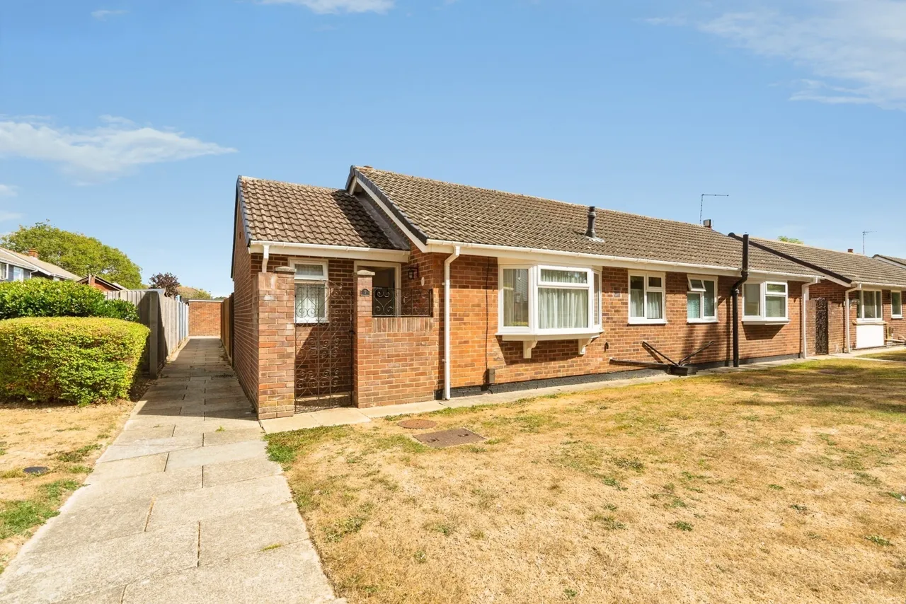 3 bed house for sale, Beaulieu Place, Gosport, PO13