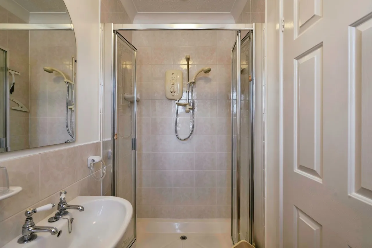 Beaulieu Place, Gosport, PO13, photo 17