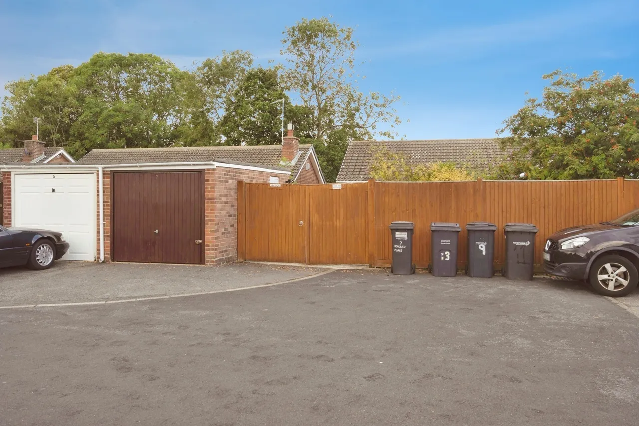 Beaulieu Place, Gosport, PO13, photo 4