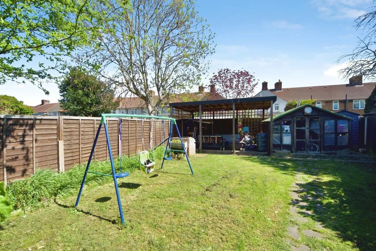 Waters Gardens, Dagenham, RM10, photo 11