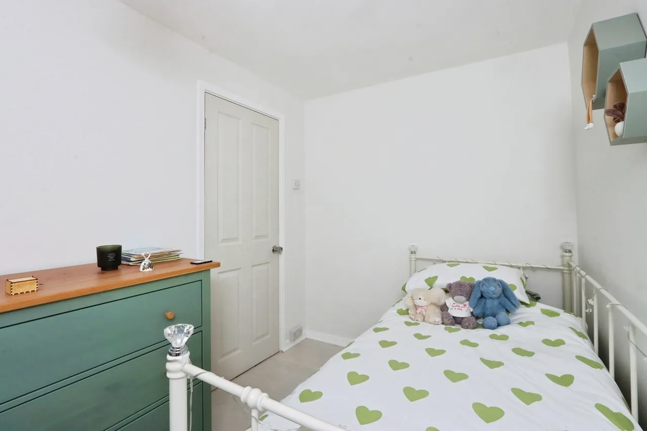 Pagenall Drive, Swallownest, S26, photo 13