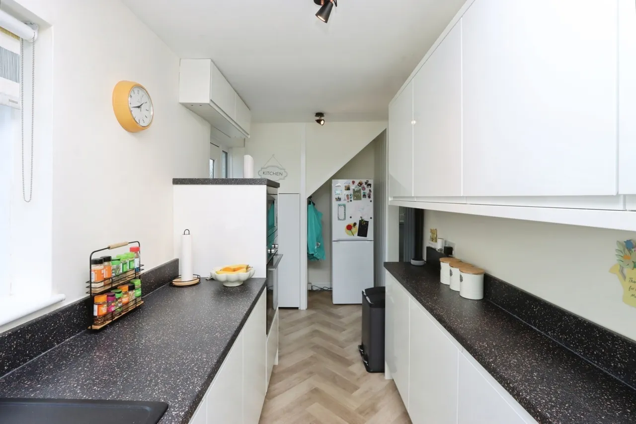 Pagenall Drive, Swallownest, S26, photo 5