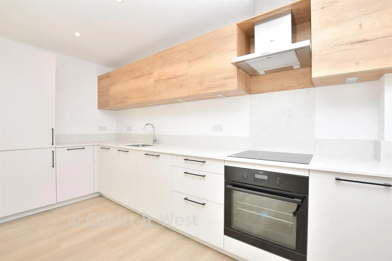 Outwood Lane, Chipstead, CR5, photo 4