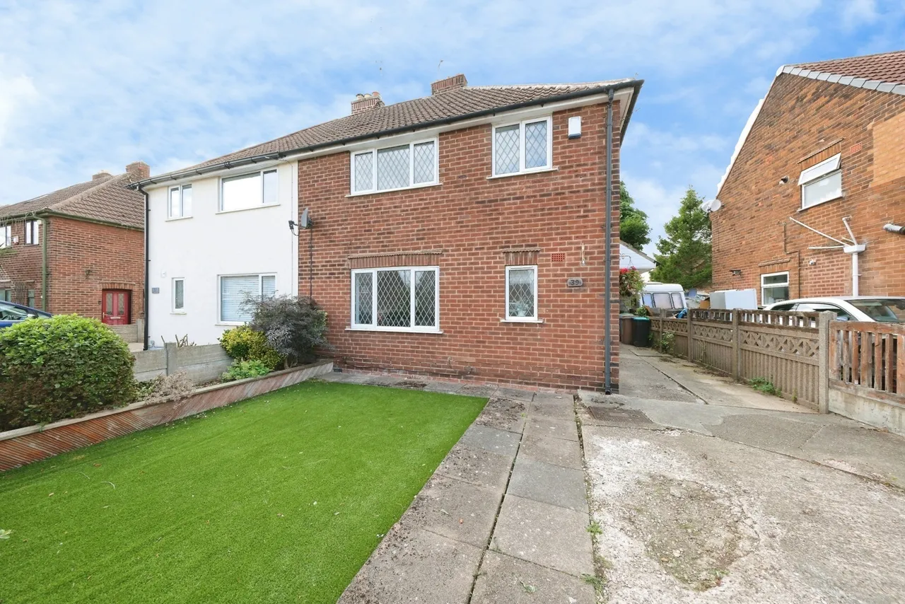 3 bed house for sale — Beech Tree Avenue, Mansfield Woodhouse, Mansfield, Nottinghamshire, NG19