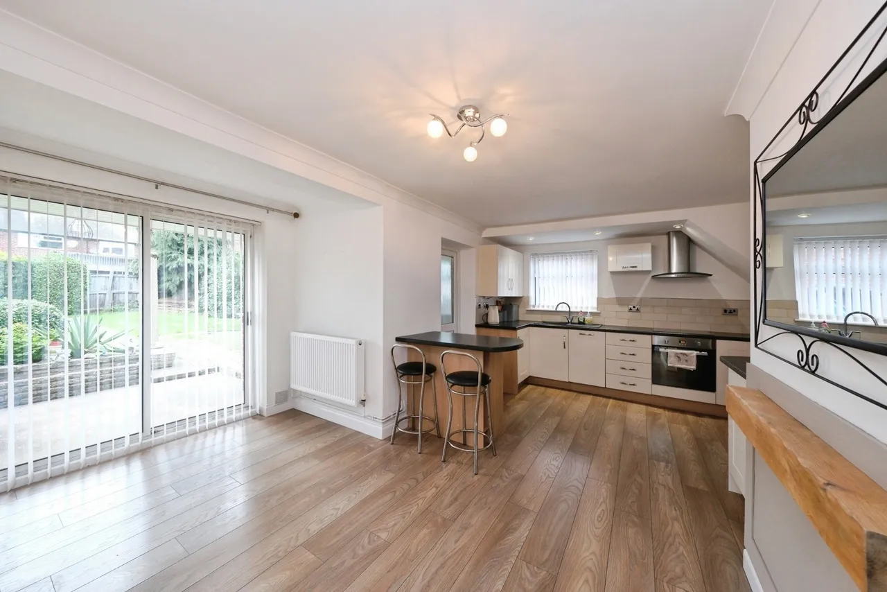 Beech Tree Avenue, Mansfield Woodhouse, Mansfield, Nottinghamshire, NG19, photo 4