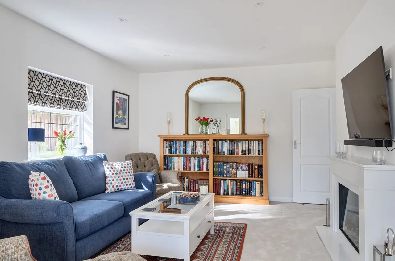 Marine Drive, West Wittering, PO20, photo 12