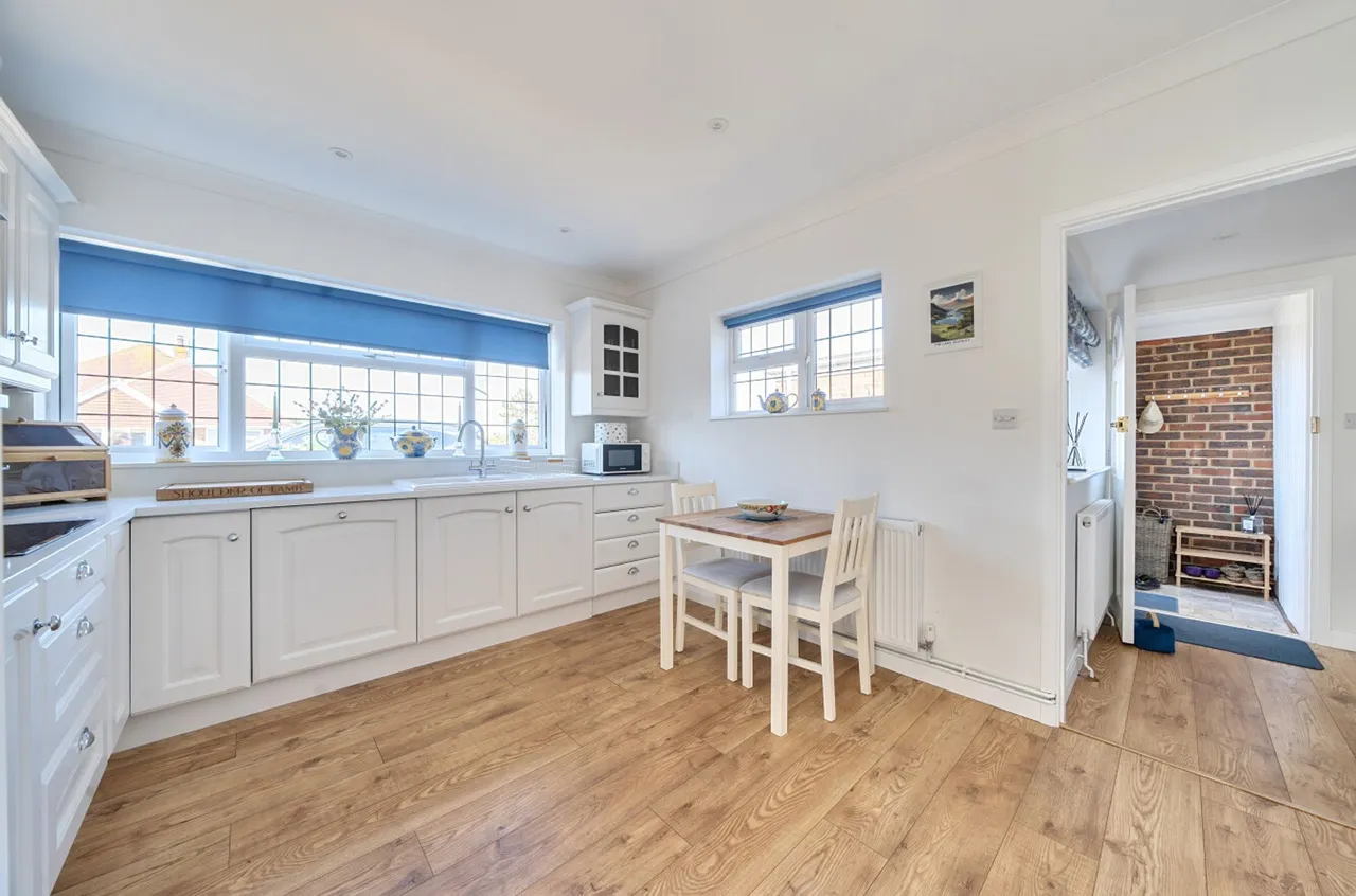 Marine Drive, West Wittering, PO20, photo 5