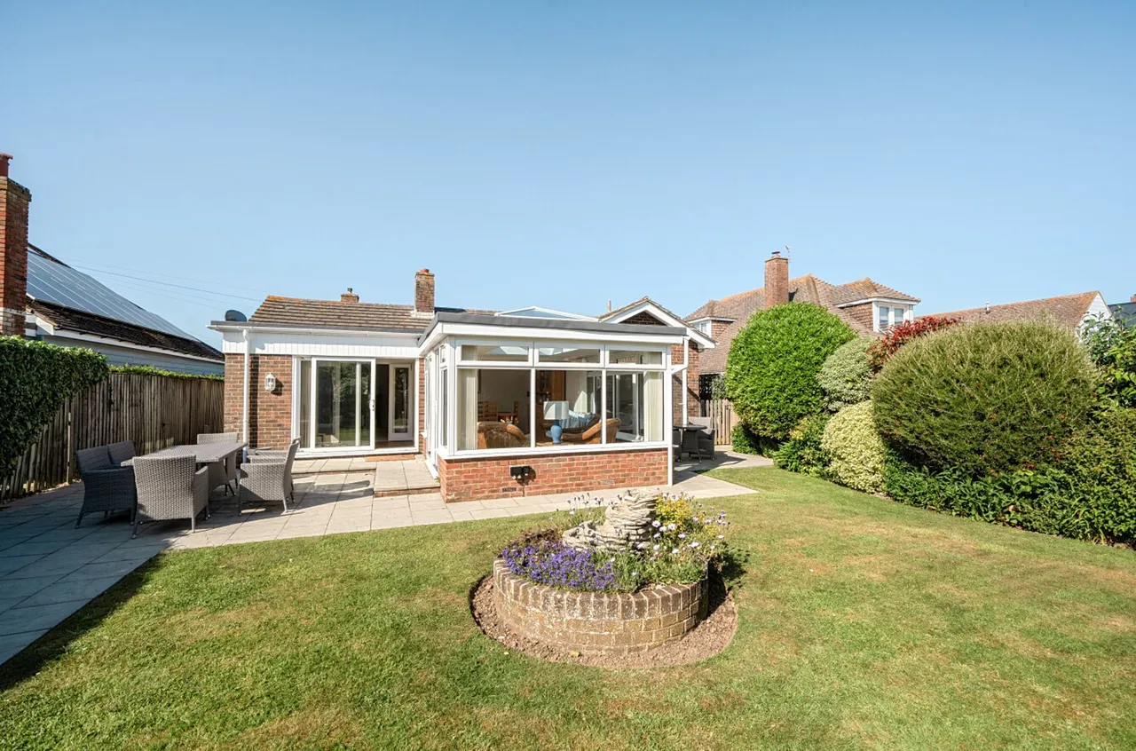 Marine Drive, West Wittering, PO20, photo 23
