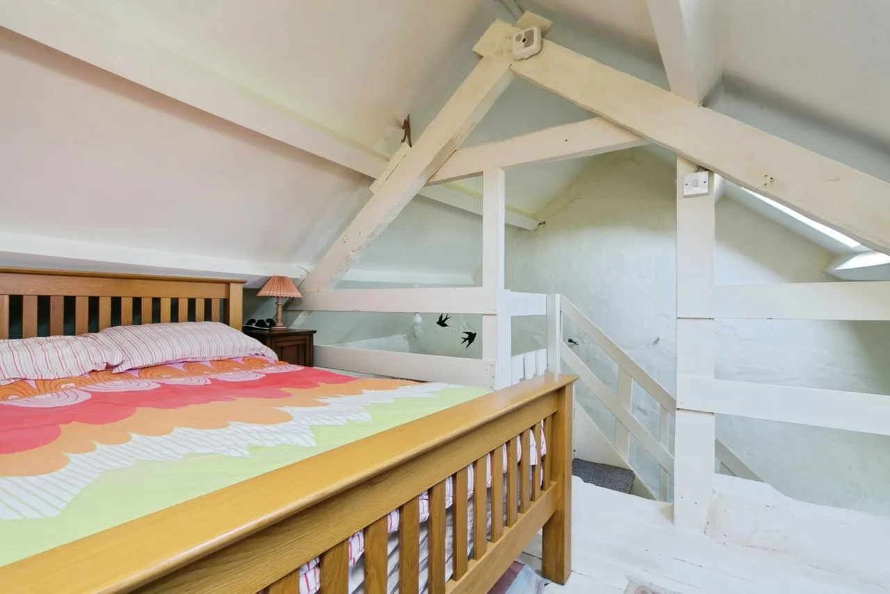 Newborough, Sir Ynys Mon, LL61, photo 27