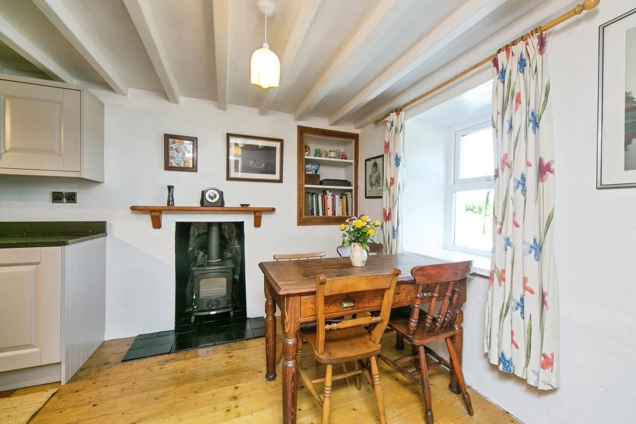 Newborough, Sir Ynys Mon, LL61, photo 8