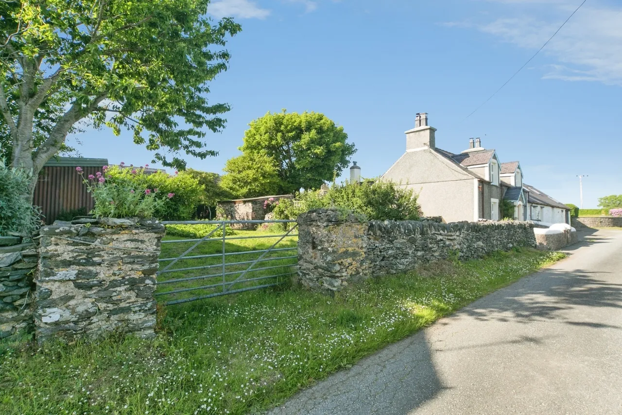 3 bed house for sale, Newborough, Sir Ynys Mon, LL61