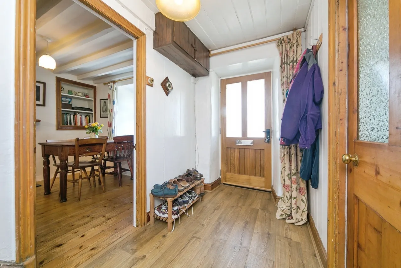 Newborough, Sir Ynys Mon, LL61, photo 4