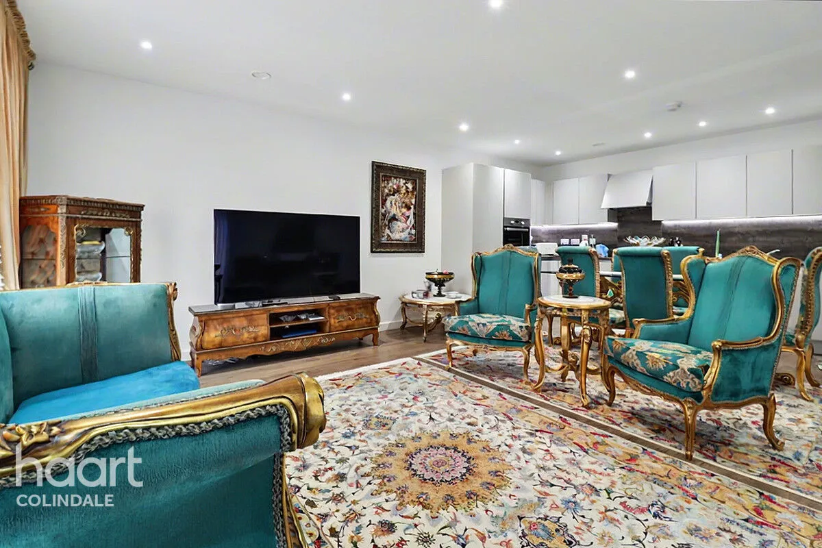 Perryfield Way, NW9, photo 5