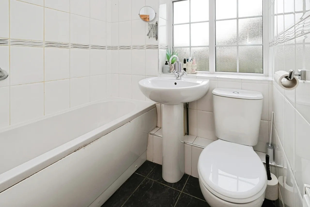 Nook Rise, Liverpool, L15, photo 14