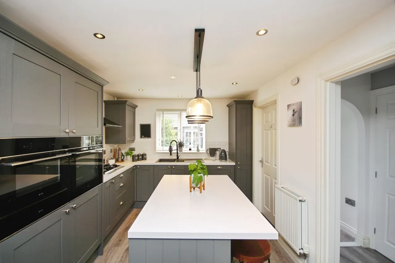 Hickory Lane, Almondsbury, Bristol, BS32, photo 11