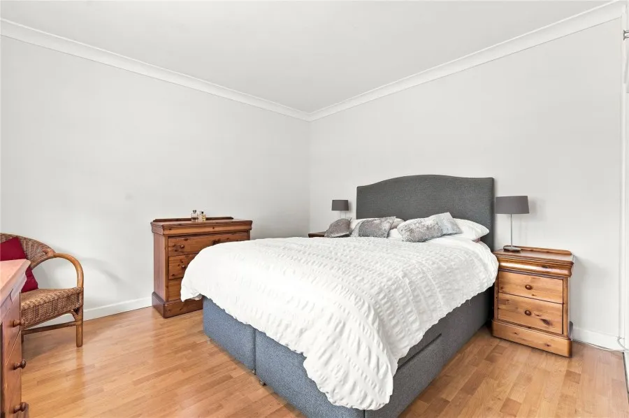 with 4 bedrooms in Stansted, CM24, photo 26