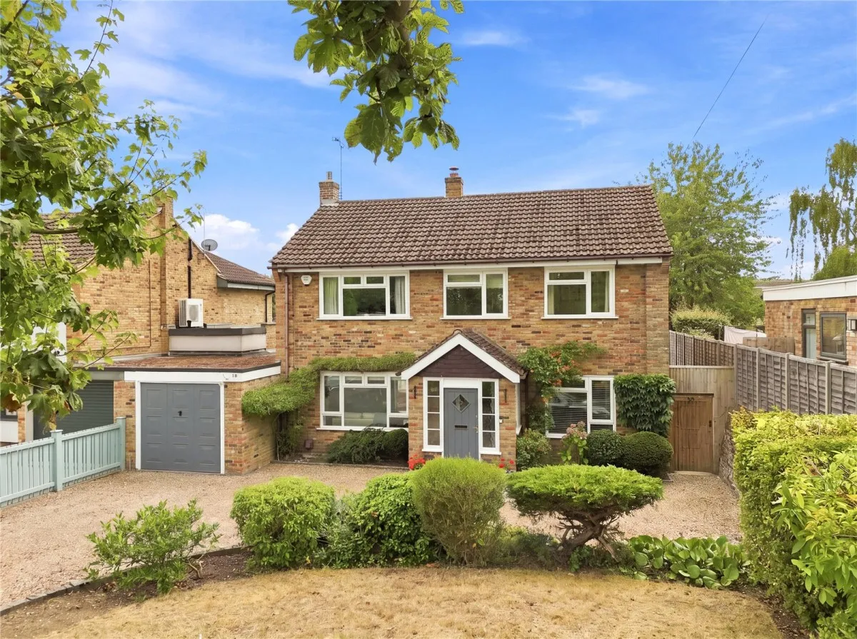 4 bed house for sale, with 4 bedrooms in Stansted, CM24
