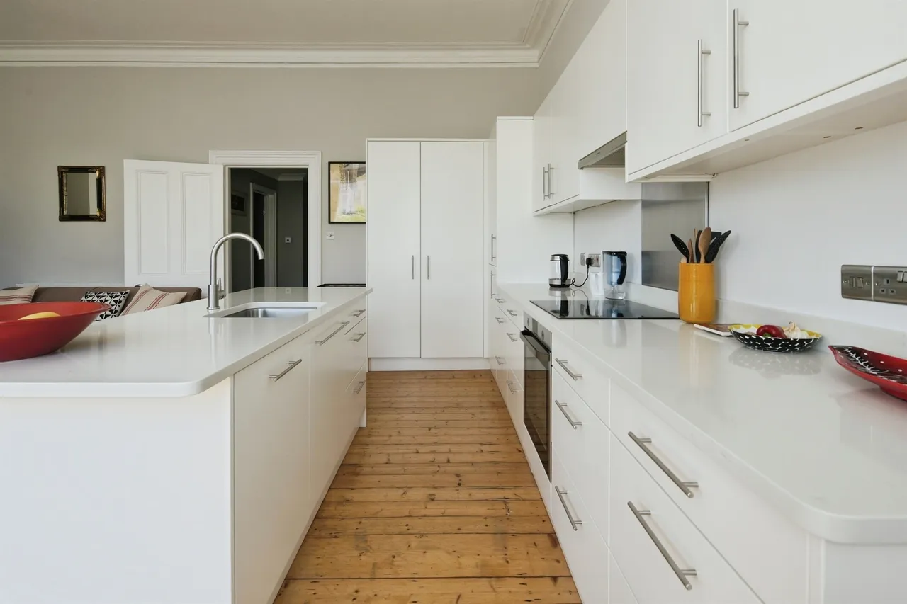 Palmeira Avenue, Hove, BN3, photo 15