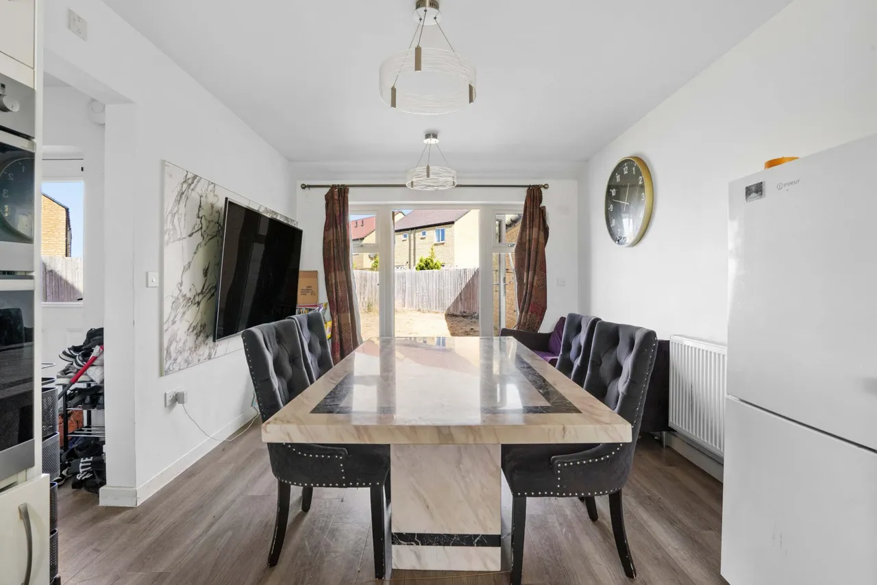 Mary Ellis Way, Witney, OX29, photo 6