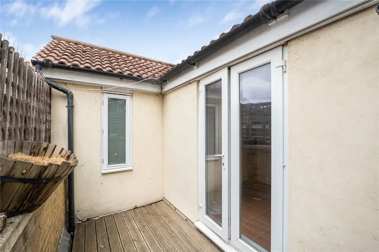 Stable Mews, Twickenham, TW1, photo 11